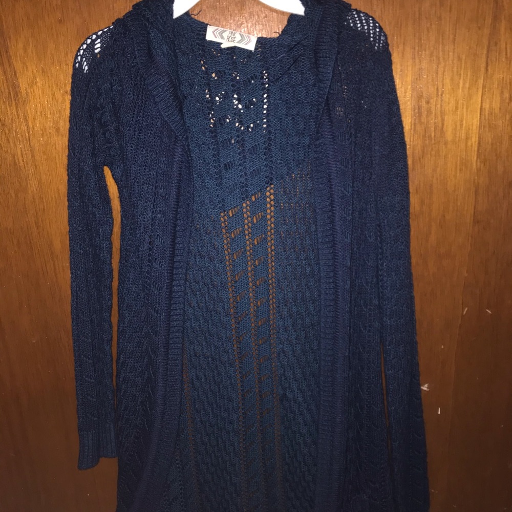 Cardigan - Picture 2 of 4
